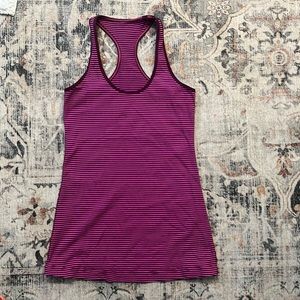 Lululemon fitted tank